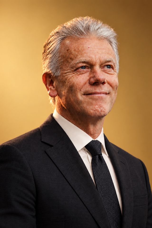 Prof. Simon Hayward